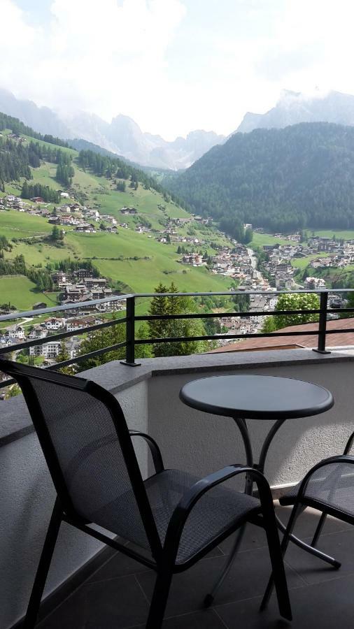 Arpa Chalet Santa Cristina Val Gardena ภายนอก รูปภาพ
